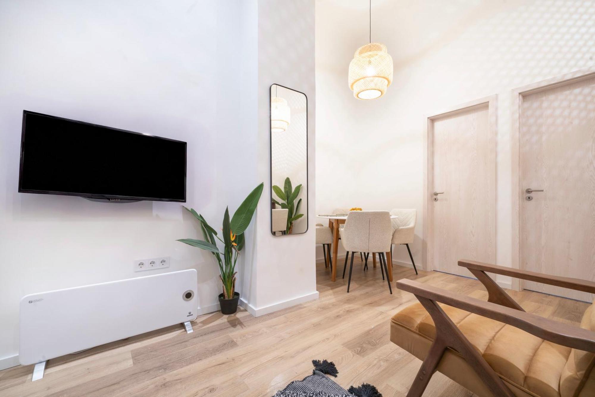 The Grove Hideaway Central 2Br Retreat Budapest Kültér fotó